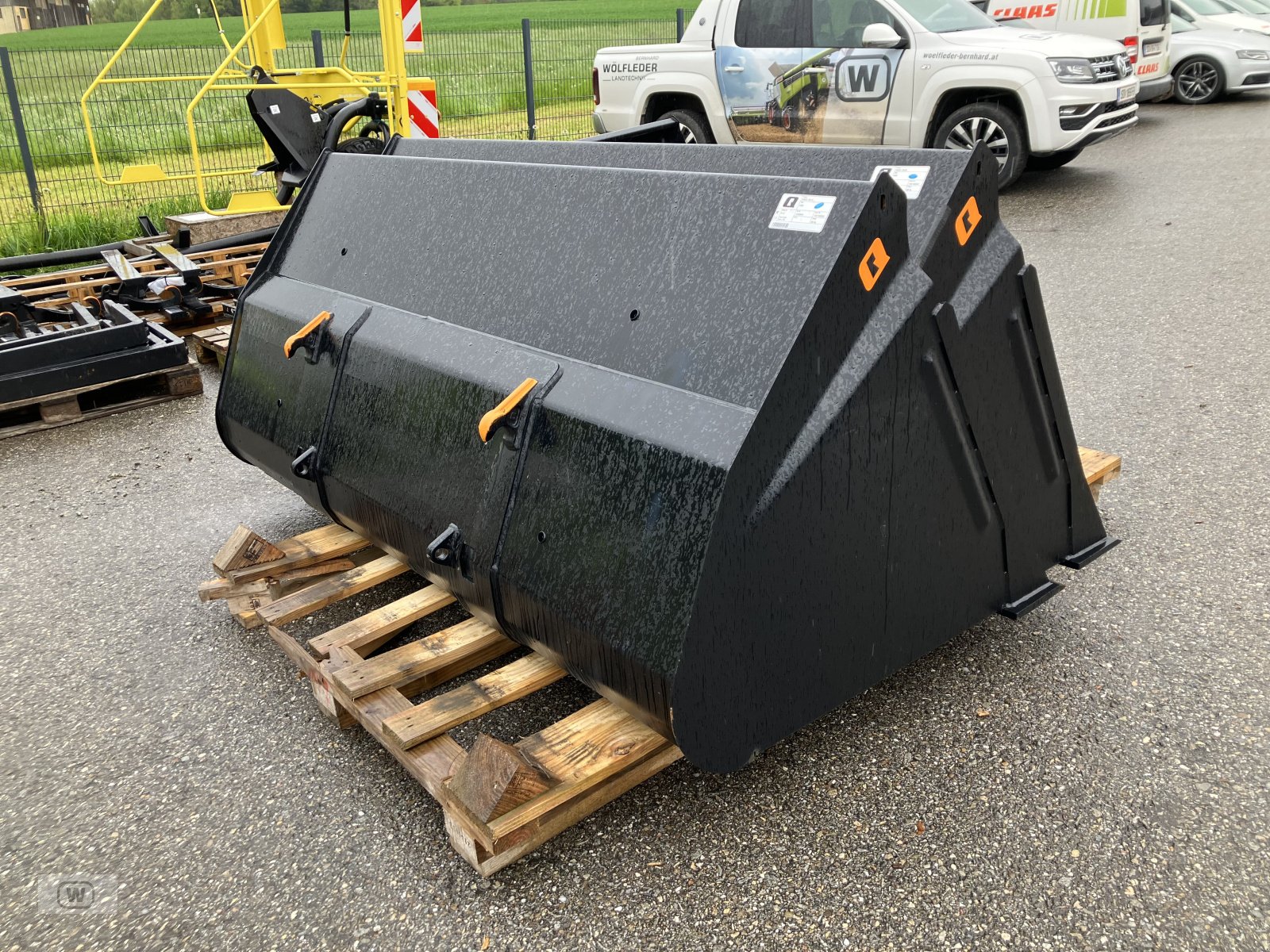 Frontladerzubehör (Bagger) of the type Quicke VL 245, Neumaschine in Zell an der Pram (Picture 1)