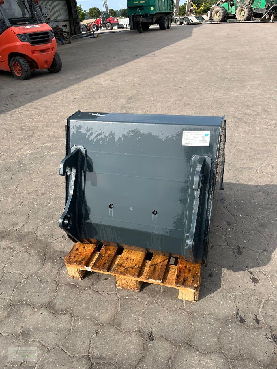 Frontladerzubehör (Bagger) του τύπου Sonstige Schäffer Universalschaufel 90, Neumaschine σε Coppenbruegge (Φωτογραφία 1)