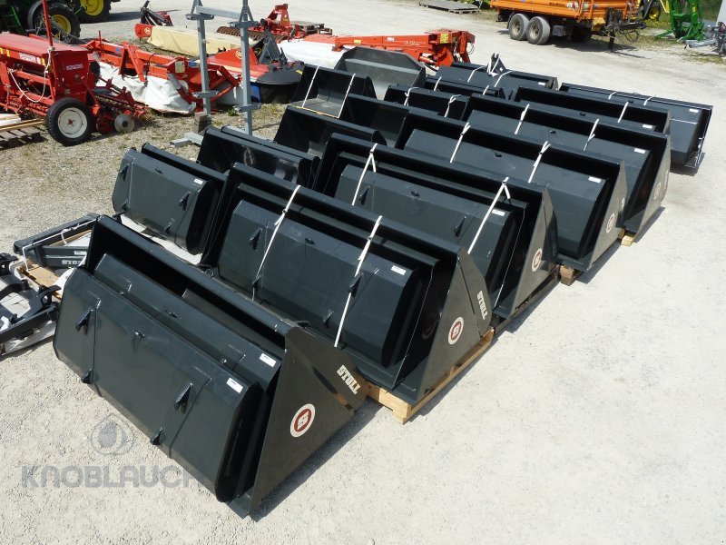 Frontladerzubehör (Bagger) of the type Stoll Frontladerschaufel Global 1,60m, Neumaschine in Ravensburg (Picture 4)