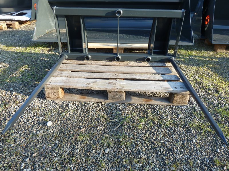 Frontladerzubehör (Bagger) des Typs Stoll Frontladerschaufel Global 1,85m, Neumaschine in Ravensburg (Bild 25)