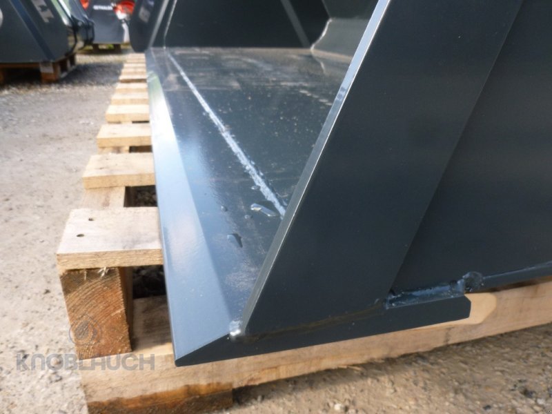 Frontladerzubehör (Bagger) des Typs Stoll Maxi-Schüttgutschaufel Robust M 2,20m, Neumaschine in Ravensburg (Bild 5)