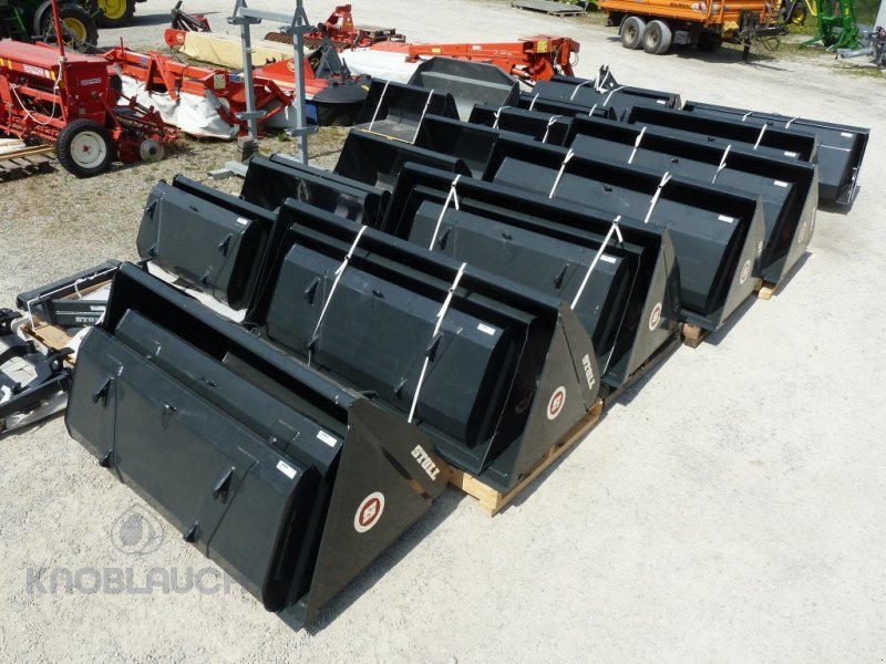 Frontladerzubehör (Bagger) des Typs Stoll Maxi-Schüttgutschaufel Robust M 2,20m, Neumaschine in Ravensburg (Bild 9)