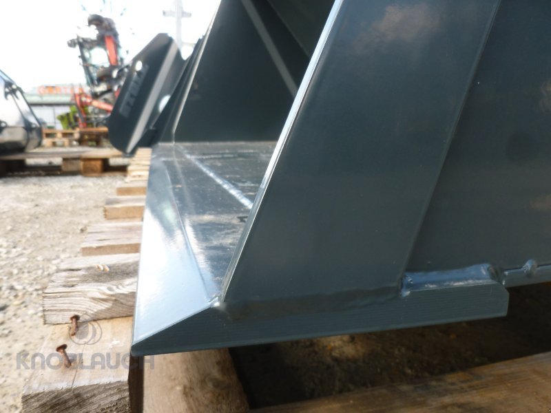 Frontladerzubehör (Bagger) of the type Stoll Maxi -  Schüttgutschaufel Robust M 2,60m, Neumaschine in Ravensburg (Picture 8)