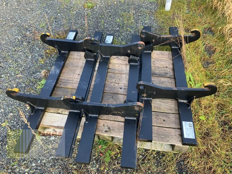Frontladerzubehör of the type Alö 11255382Q PALETTENGABEL-RÜCKEN, Neumaschine in Hollfeld (Picture 3)