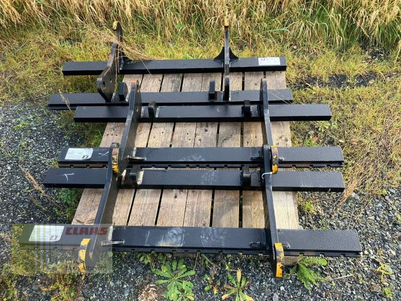 Frontladerzubehör of the type Alö 11255382Q PALETTENGABEL-RÜCKEN, Neumaschine in Hollfeld (Picture 1)