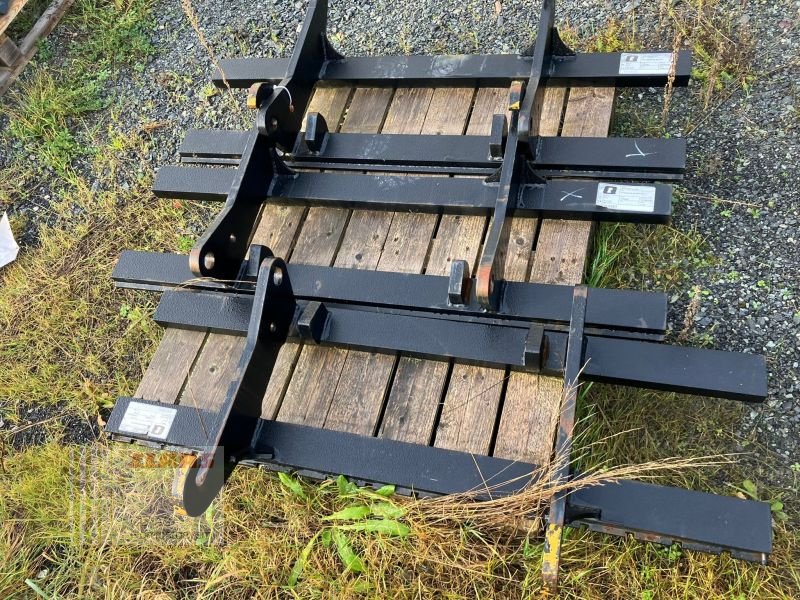 Frontladerzubehör of the type Alö 11255382Q PALETTENGABEL-RÜCKEN, Neumaschine in Hollfeld (Picture 5)