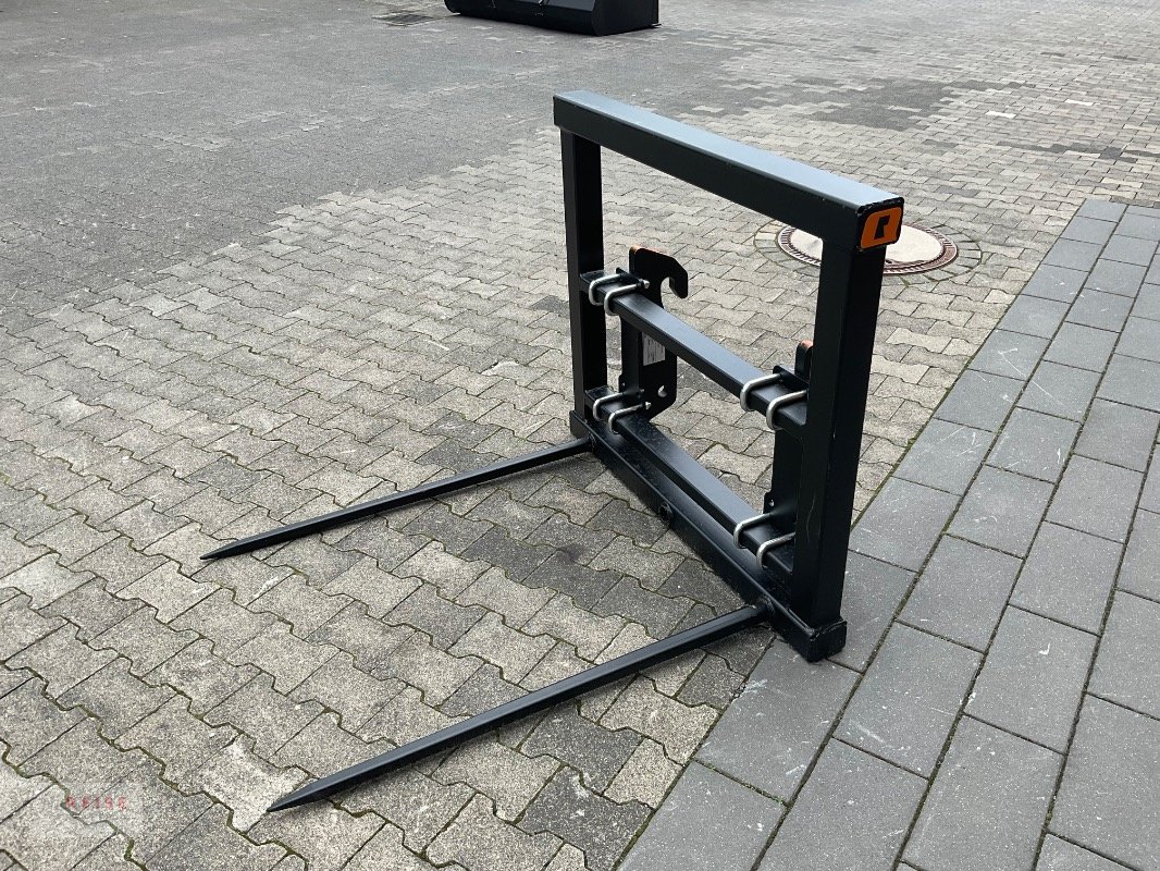 Frontladerzubehör des Typs Alö Ballengabel S+ 115 Weidemann, Neumaschine in Lippetal / Herzfeld (Bild 3)