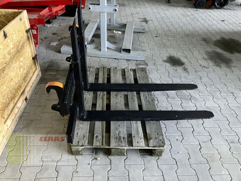Frontladerzubehör des Typs Alö PALETTENGABEL 2,5T - 1.220MM, Neumaschine in Schwend (Bild 4)