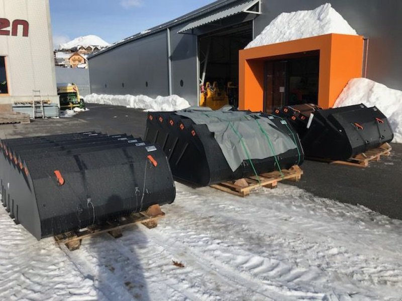 Frontladerzubehör of the type Alö Quicke Universalschaufel GS185cm, Neumaschine in Tamsweg (Picture 7)