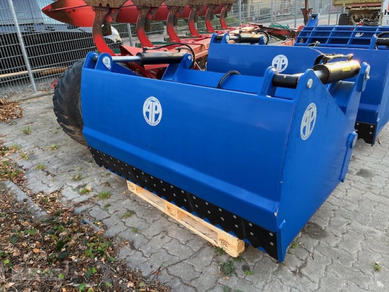 Frontladerzubehör des Typs AP Maschinenbau Silageschneidschaufel NP 1800 DB, Neumaschine in Lensahn (Bild 1)