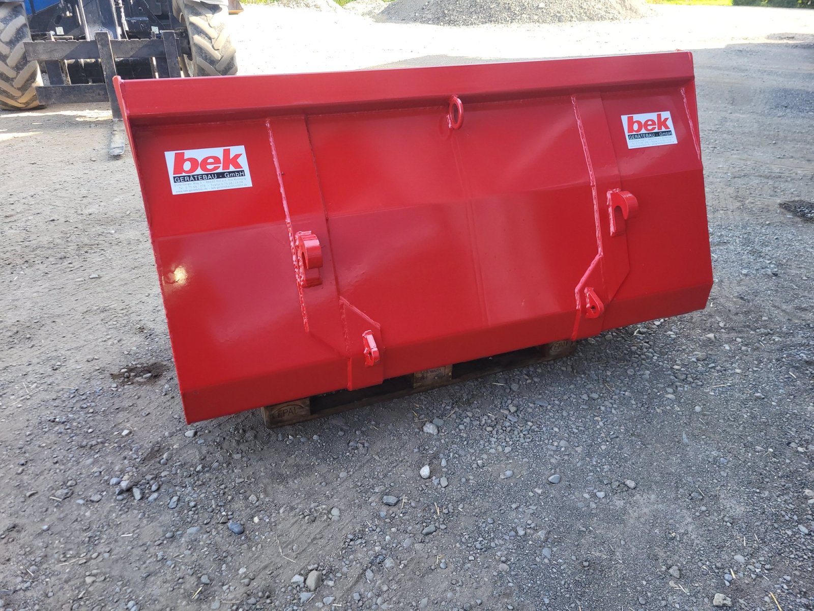 Frontladerzubehör del tipo Bek Frontladerschaufel, Neumaschine In Aßmannshardt (Immagine 3)