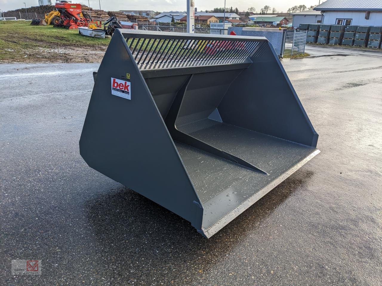 Frontladerzubehör of the type Bek Volumenschaufel 2,0 m, Neumaschine in Bonndorf (Picture 3)