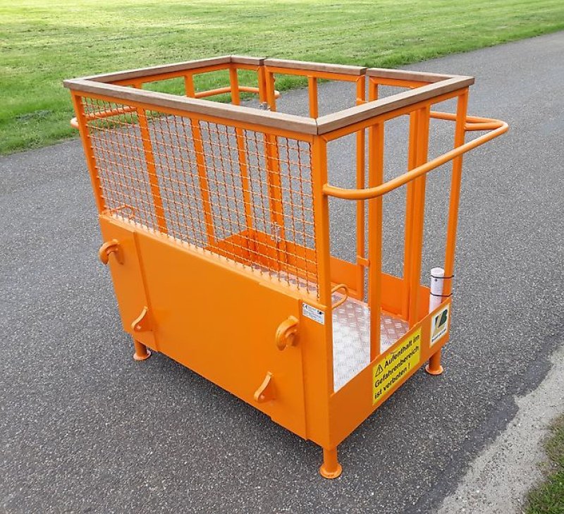 Frontladerzubehör of the type Bressel & Lade Arbeitskorb BLA1 mit Euro Aufnahme, Neumaschine in Itterbeck (Picture 5)