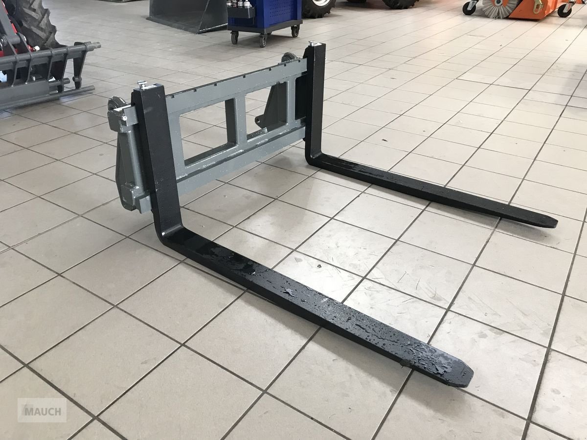 Frontladerzubehör of the type Bressel & Lade B&L Palettengabel AKTION 1m Zinken, 2t, Neumaschine in Burgkirchen (Picture 2)