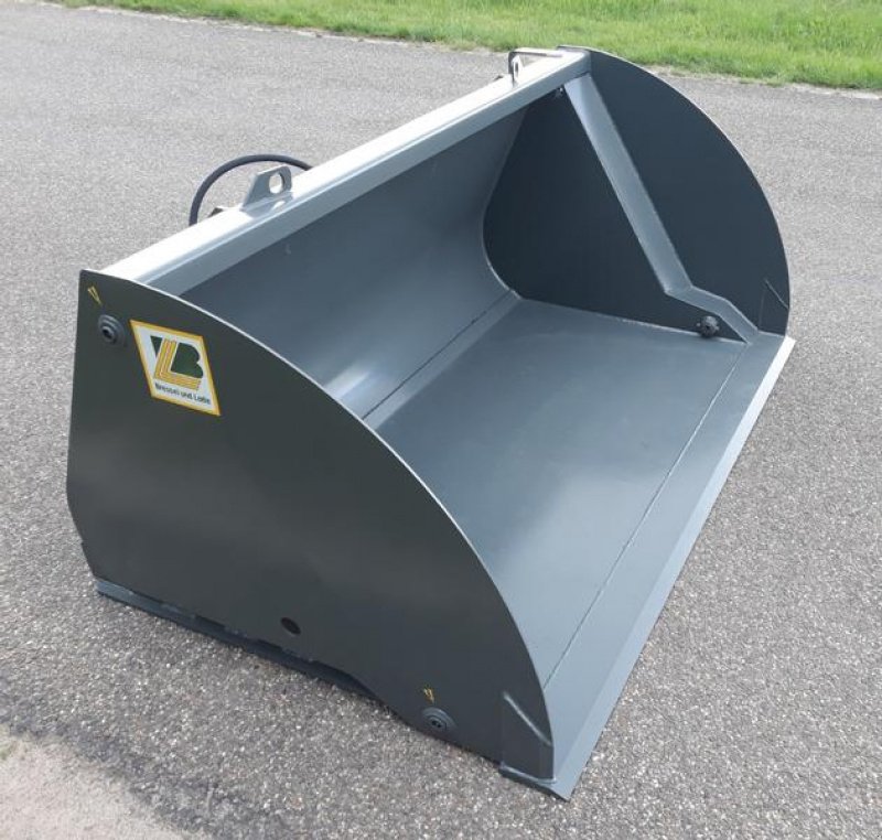 Frontladerzubehör of the type Bressel & Lade Hochkippschaufel L66, Neumaschine in Itterbeck (Picture 8)