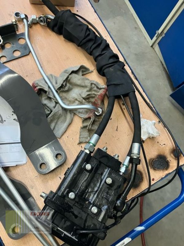 Frontladerzubehör of the type CLAAS FLEXPILOT ARION A73, Neumaschine in Altenstadt a.d. Waldnaab (Picture 2)