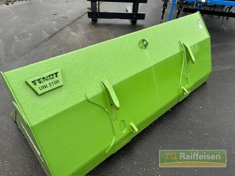 Frontladerzubehör типа Fendt Frontladerschaufel Uni 2100, Gebrauchtmaschine в Bühl (Фотография 2)