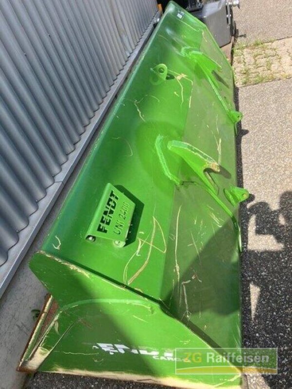 Frontladerzubehör of the type Fendt Universalschaufel 2400, Gebrauchtmaschine in Bruchsal (Picture 3)