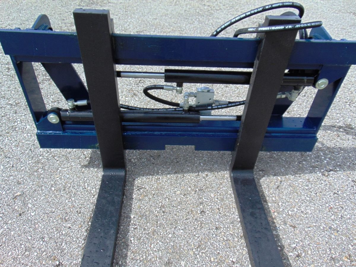 Frontladerzubehör of the type FK Machinery Palettengabel 2,5t mit Zinkenversteller, Neumaschine in Neukirchen am Walde  (Picture 4)