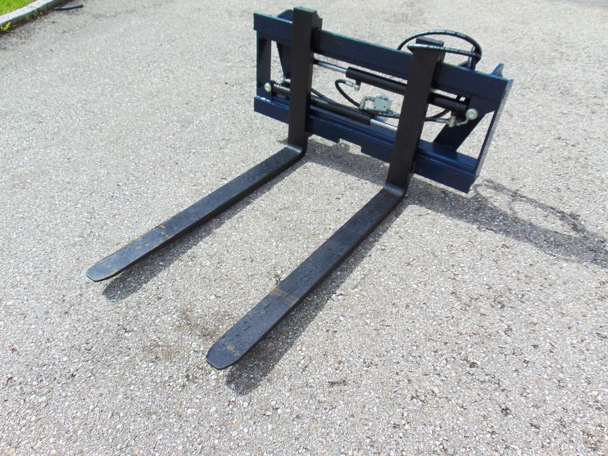 Frontladerzubehör of the type FK Machinery Palettengabel 2,5t mit Zinkenversteller, Neumaschine in Neukirchen am Walde  (Picture 3)