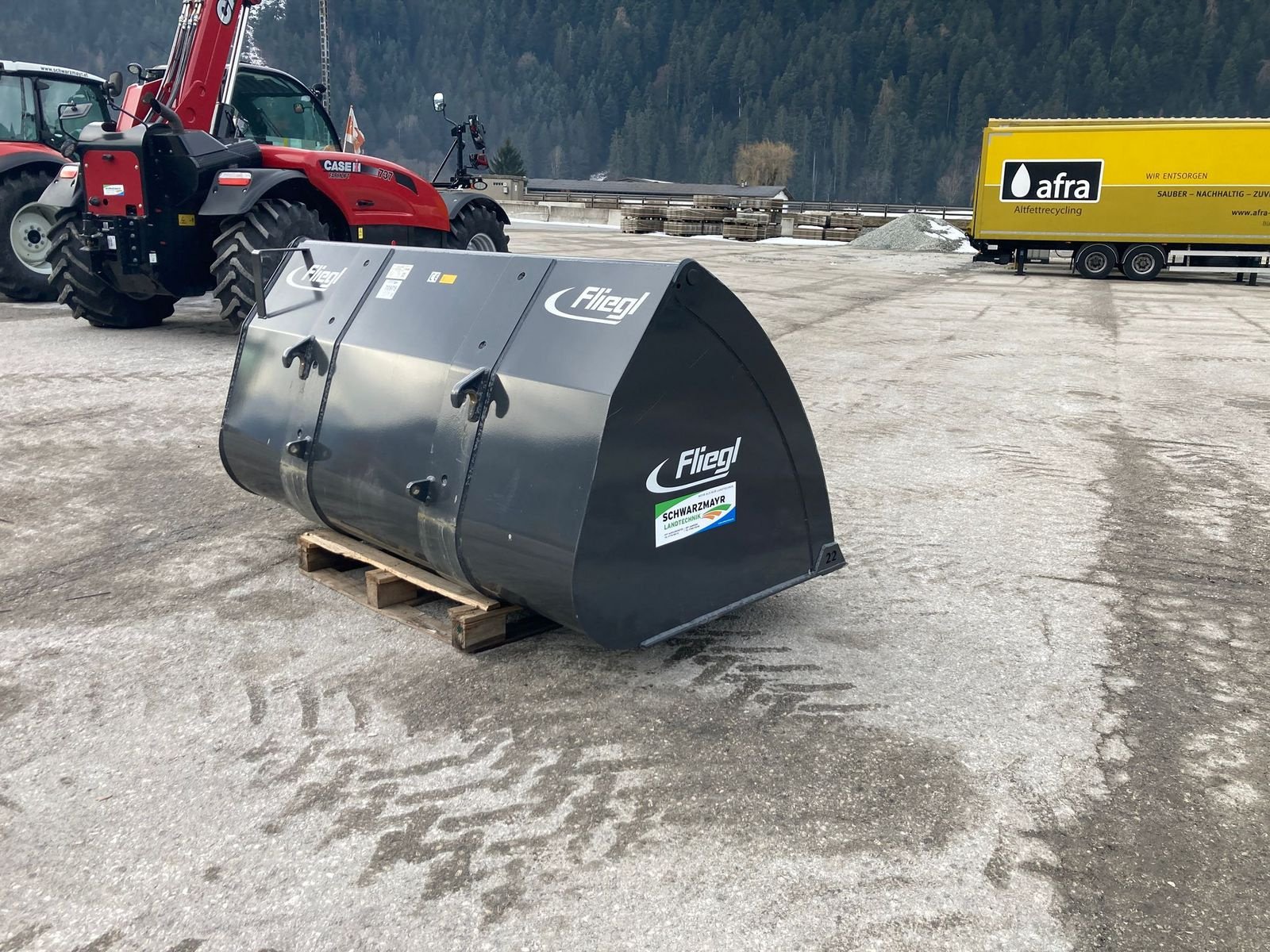 Frontladerzubehör typu Fliegl AgroCenter GR-Schaufel 2200, Neumaschine w Schlitters (Zdjęcie 5)