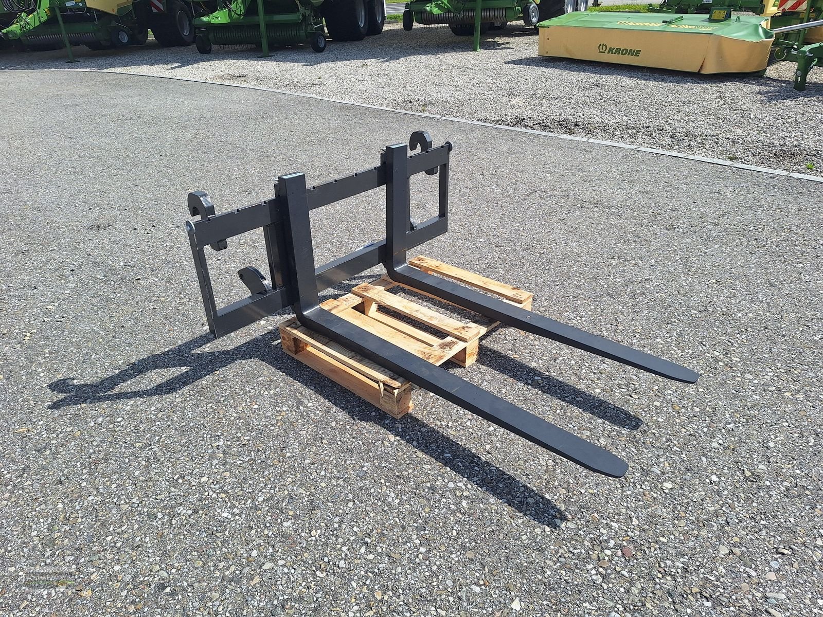 Frontladerzubehör of the type Fliegl AgroCenter Palettengabel Easy 1200, Neumaschine in Gampern (Picture 4)