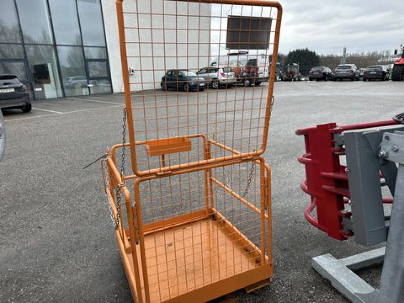 Frontladerzubehör za tip Fliegl Arbeitsbühne Light, Gebrauchtmaschine u St. Marienkirchen (Slika 5)