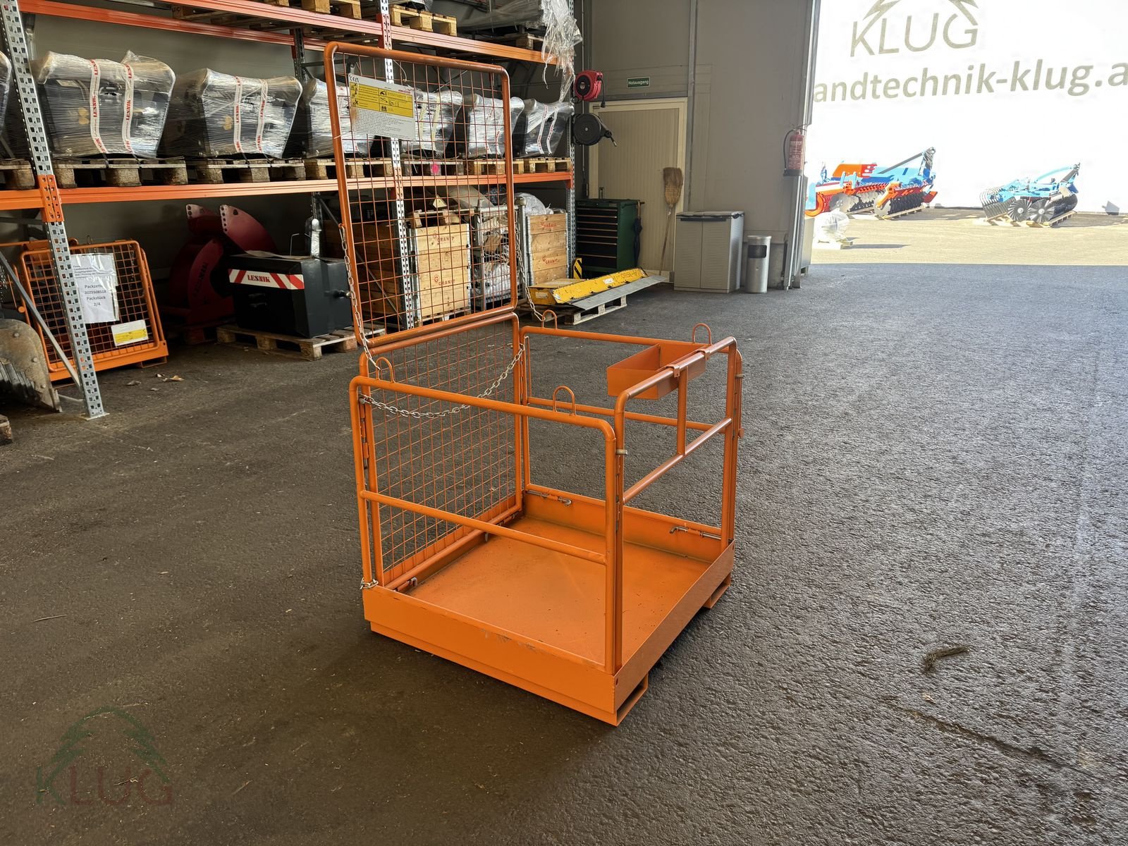 Frontladerzubehör типа Fliegl Arbeitsbühne Small, Neumaschine в Pirching am Traubenberg (Фотография 16)