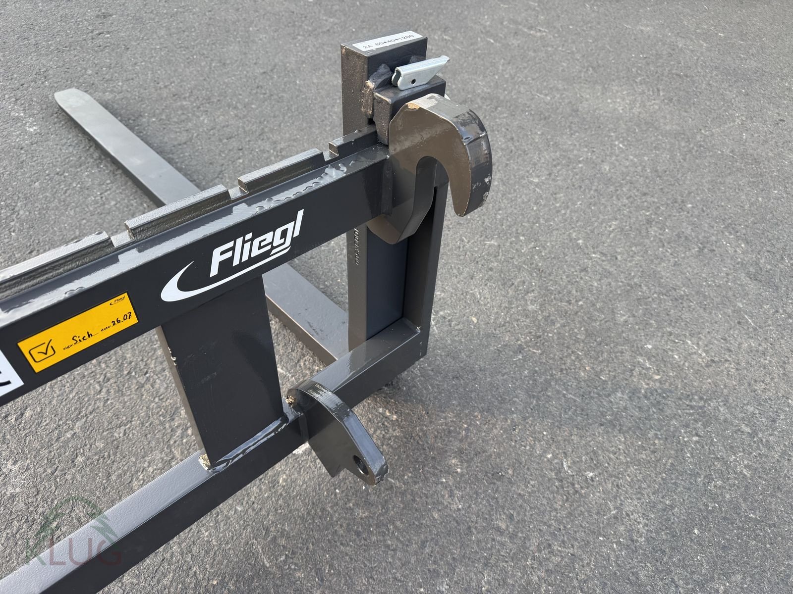 Frontladerzubehör of the type Fliegl Easy Palettengabel, Neumaschine in Pirching am Traubenberg (Picture 25)