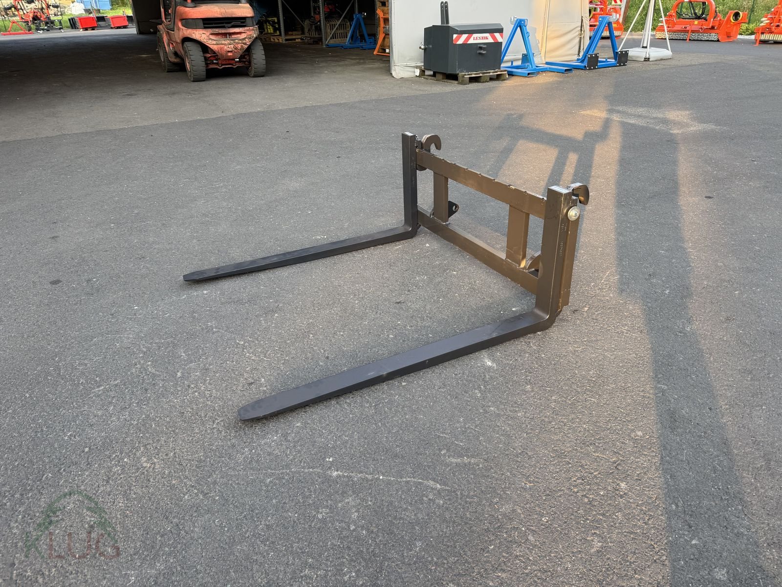 Frontladerzubehör of the type Fliegl Easy Palettengabel, Neumaschine in Pirching am Traubenberg (Picture 5)