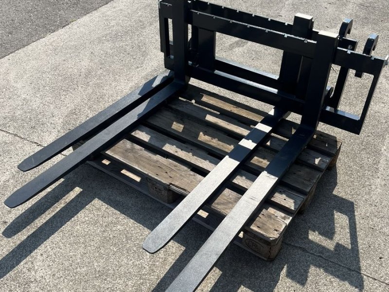 Frontladerzubehör of the type Fliegl Euro Palettengabel 1200mm 2200 kg, Neumaschine in Waldneukirchen (Picture 1)