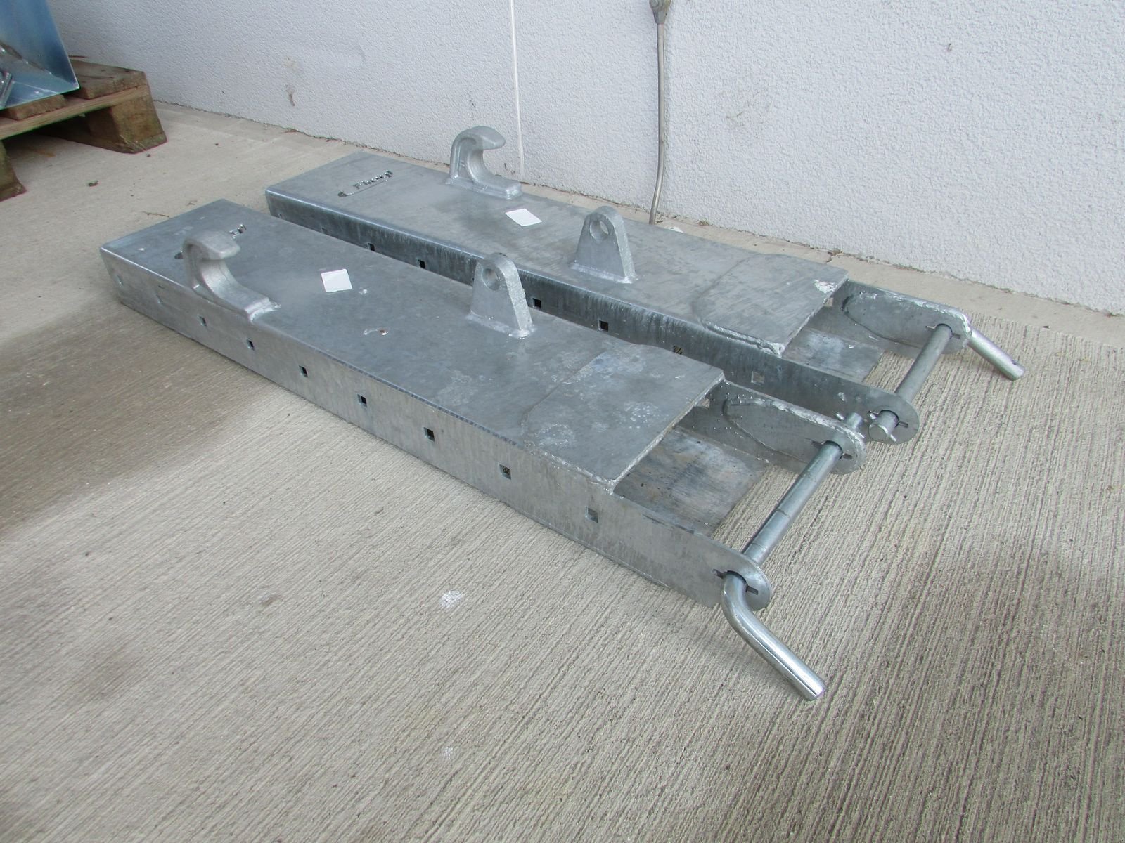 Frontladerzubehör des Typs Fliegl Euro / Stapler Aufnahme, Gebrauchtmaschine in Saxen (Bild 4)