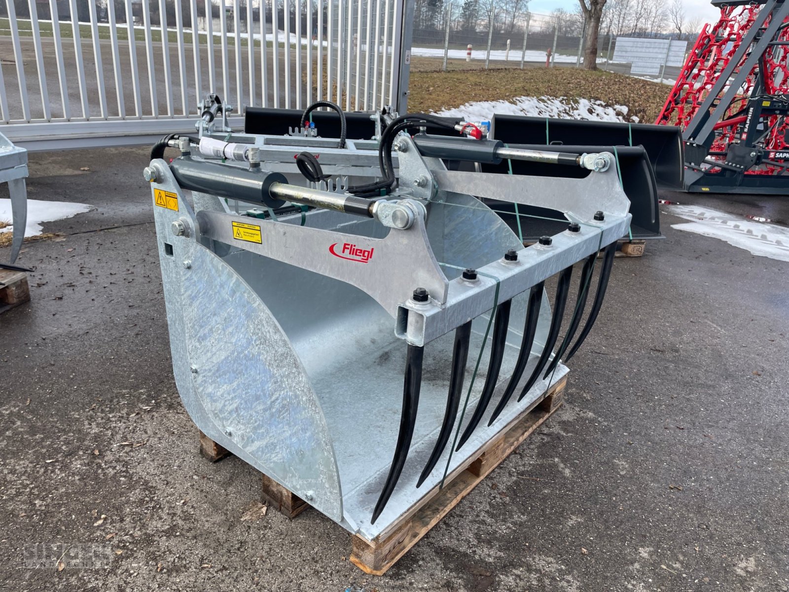 Frontladerzubehör tip Fliegl Greifschaufel 125cm, Neumaschine in Ebenhofen (Poză 1)