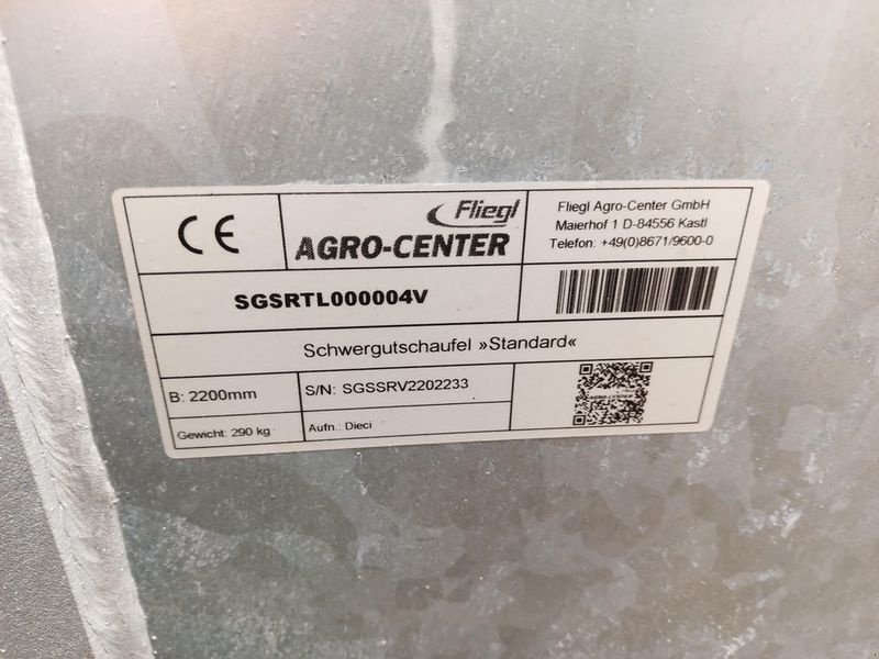 Frontladerzubehör of the type Fliegl Schwergutschaufel 2200 mm f. Dieci Teleskoplader, Neumaschine in St. Marienkirchen (Picture 5)
