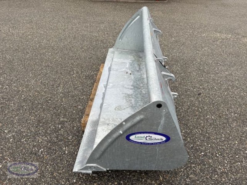 Frontladerzubehör of the type Fliegl Schwergutschaufel 2200, Neumaschine in Münzkirchen (Picture 8)