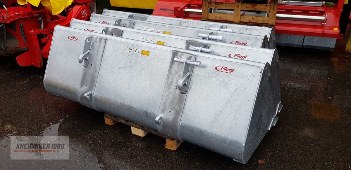 Frontladerzubehör of the type Fliegl Schwergutschaufel, Neumaschine in Altenfelden (Picture 3)