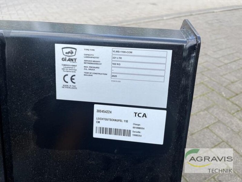 Frontladerzubehör of the type GiANT LEICHTGUTSCHAUFEL, Neumaschine in Raesfeld (Picture 3)