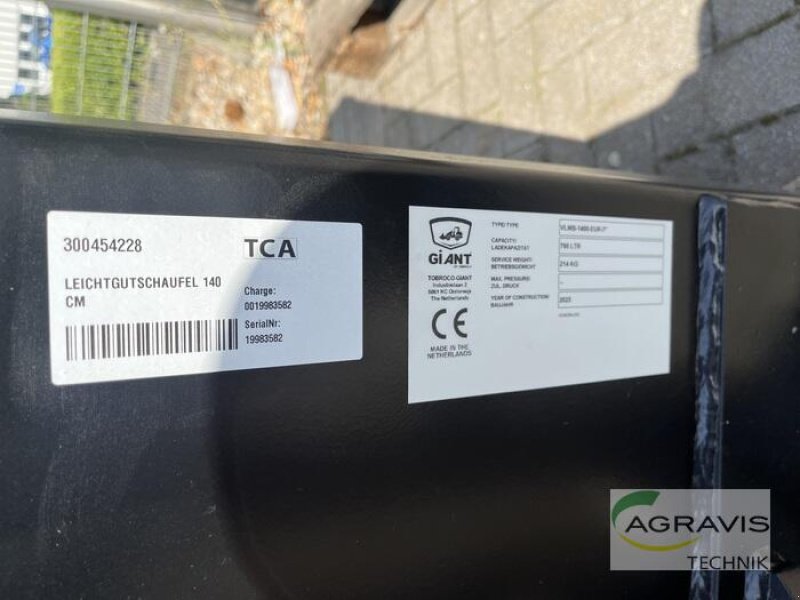 Frontladerzubehör of the type GiANT LEICHTGUTSCHAUFEL, Neumaschine in Raesfeld (Picture 2)