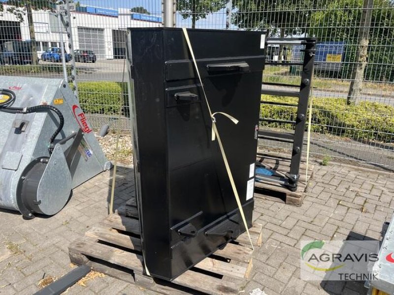 Frontladerzubehör of the type GiANT LEICHTGUTSCHAUFEL, Neumaschine in Raesfeld (Picture 3)