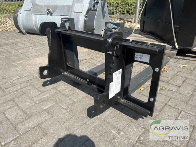 Frontladerzubehör of the type GiANT PALETTENGABEL, Neumaschine in Raesfeld (Picture 2)