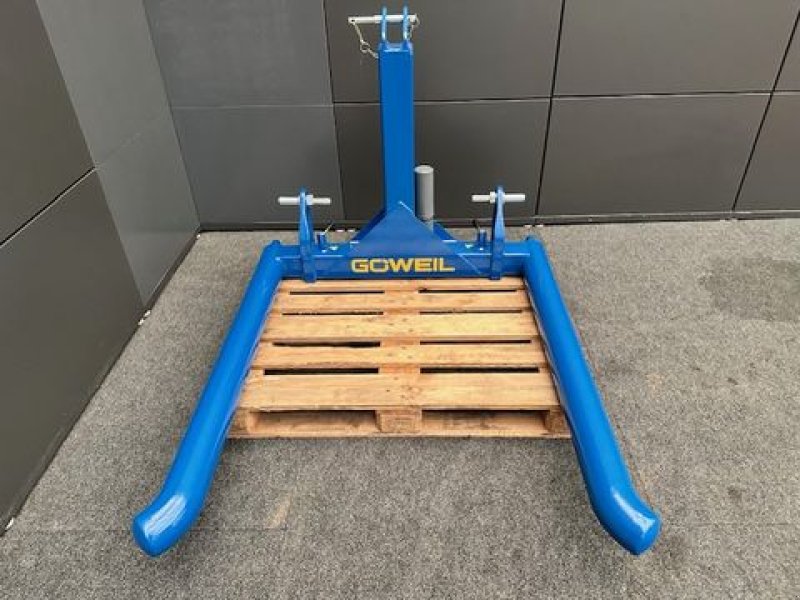 Frontladerzubehör des Typs Göweil Rundballen-Transportgabel mechanisch BTGME, Neumaschine in Tamsweg (Bild 3)