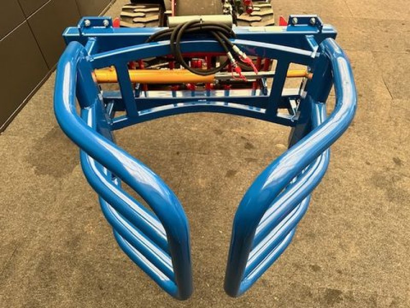 Frontladerzubehör des Typs Göweil Rundballengreifer RBG160 1,10-1,60m Euroaufnahme, Neumaschine in Tamsweg (Bild 8)