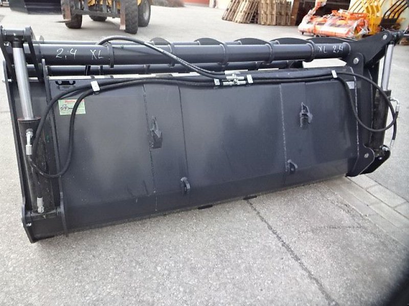 Frontladerzubehör типа H-L-M Siloreißschaufel- Big Volumen XXL -  2 Meter -  2.2 Meter- oder 2,4 Meter   oder 2,5 Meter, Neumaschine в Neureichenau (Фотография 4)