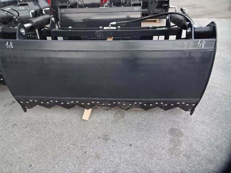 Frontladerzubehör of the type H-L-M Siloschneidschaufel - hydraulisch mit 2 Hydraulikzylinder - Breite 1,6 Meter / oder Breite 1,8 Meter, Neumaschine in Neureichenau (Picture 1)