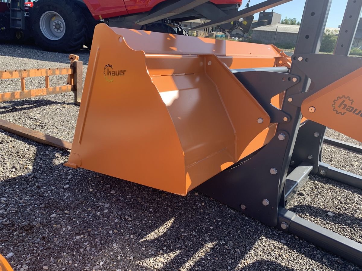 Frontladerzubehör of the type Hauer 220 cm Leichtgutschaufel lang verstärkt, Neumaschine in Hohenruppersdorf (Picture 5)