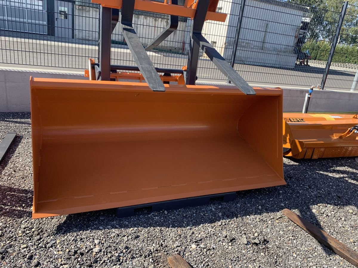 Frontladerzubehör of the type Hauer 220 cm Leichtgutschaufel lang verstärkt, Neumaschine in Hohenruppersdorf (Picture 2)