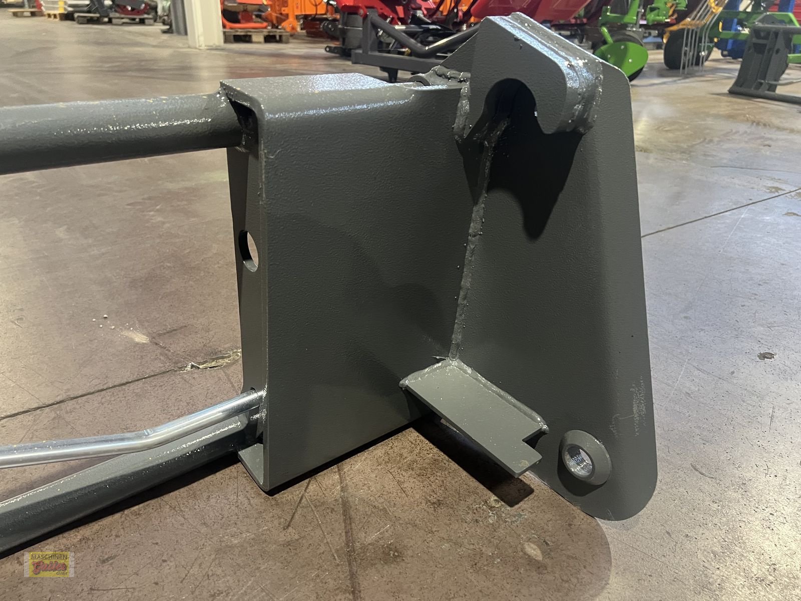 Frontladerzubehör of the type Hauer Adapter Hauer auf Euro, Neumaschine in Kötschach (Picture 5)