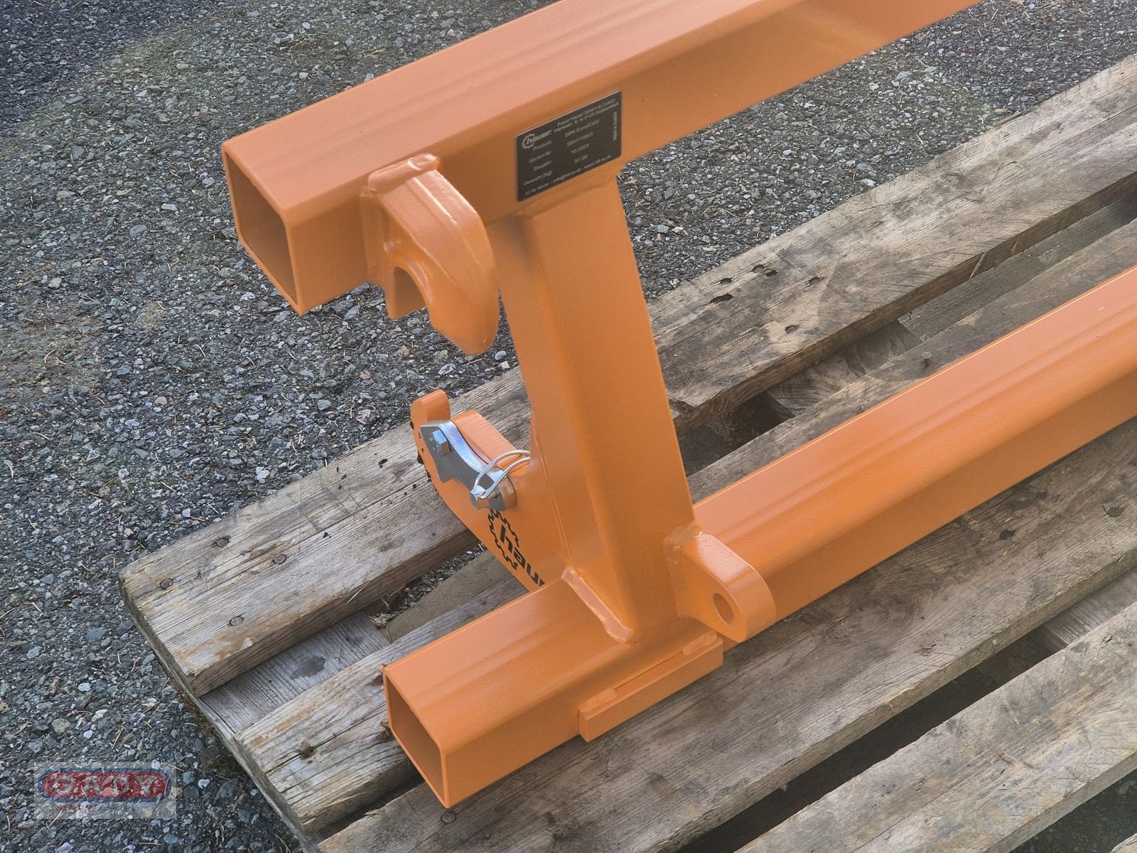 Frontladerzubehör of the type Hauer DREIPUNKTADAPTER SWE-EURO, Neumaschine in Lebring (Picture 7)