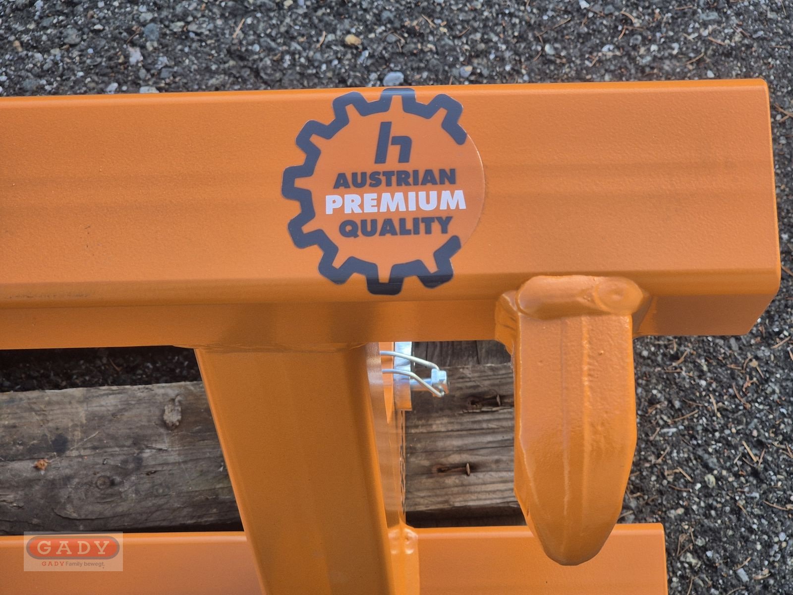 Frontladerzubehör of the type Hauer DREIPUNKTADAPTER SWE-EURO, Neumaschine in Lebring (Picture 8)