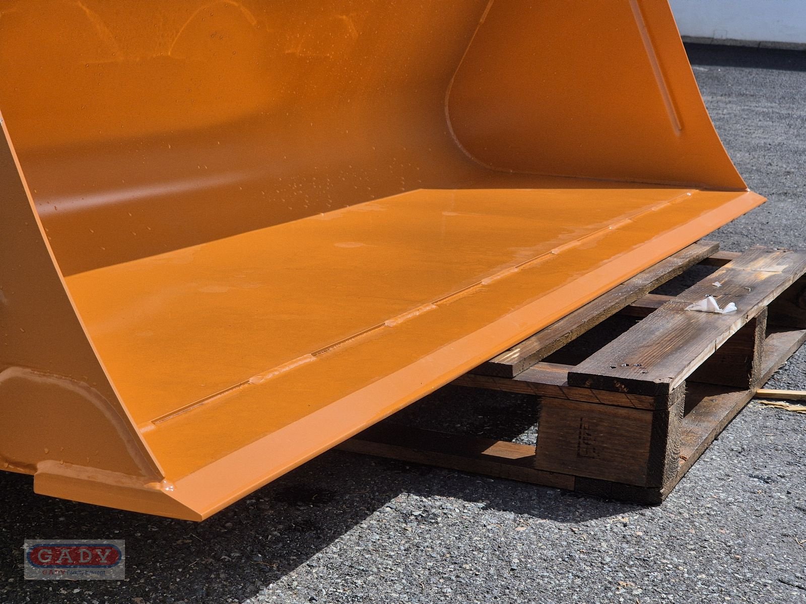 Frontladerzubehör des Typs Hauer ERDSCHAUFEL OHNE ZÄHNE, Neumaschine in Lebring (Bild 6)